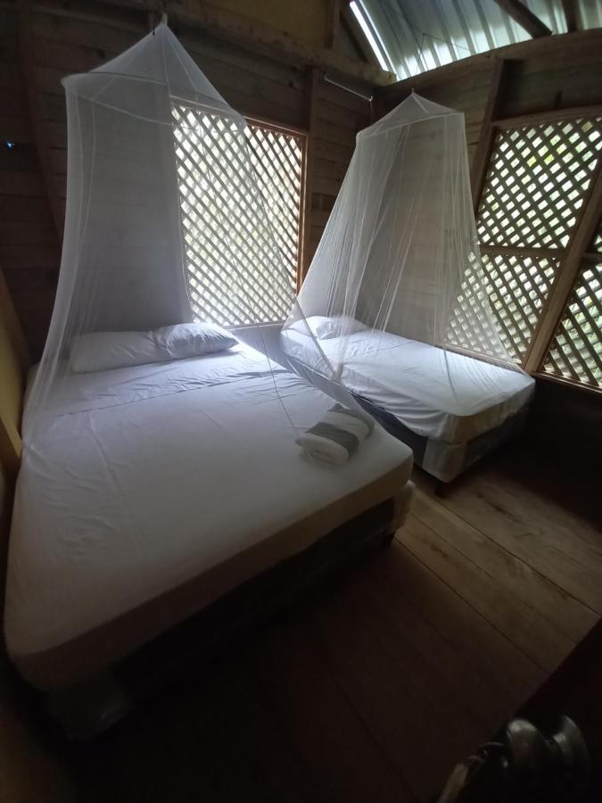 Casa Manati Otel Lívingston Dış mekan fotoğraf