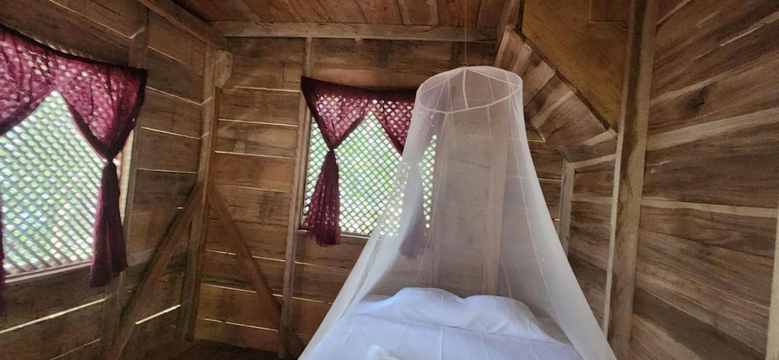 Casa Manati Otel Lívingston Dış mekan fotoğraf